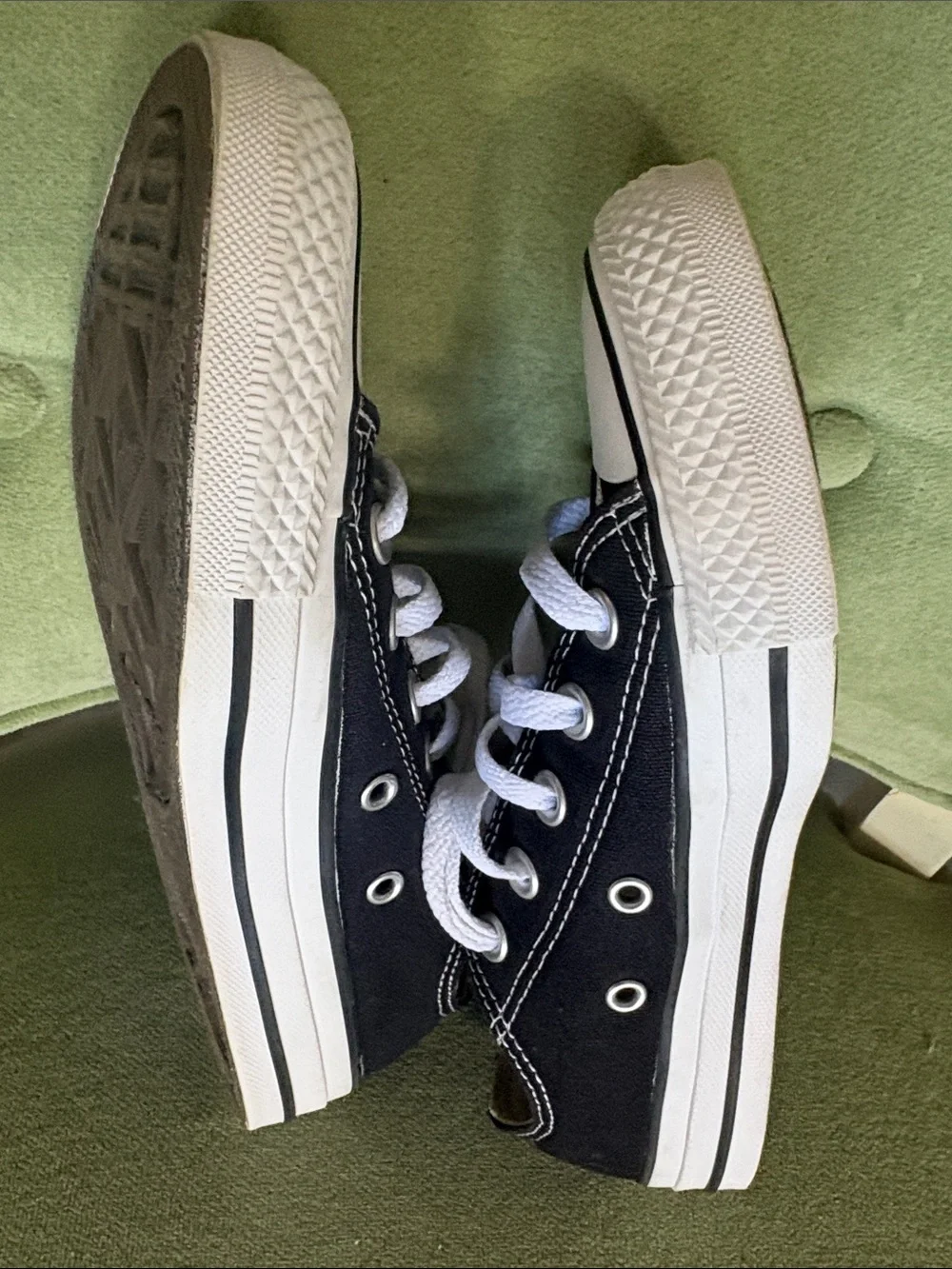 Converse Low Top Sneakers - Black & White. Size 5.5